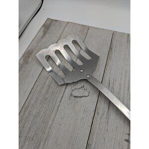 Stanhome USA Stainless Slotted Spatula Strainer Turner Brown 13" Scalloped Curve
